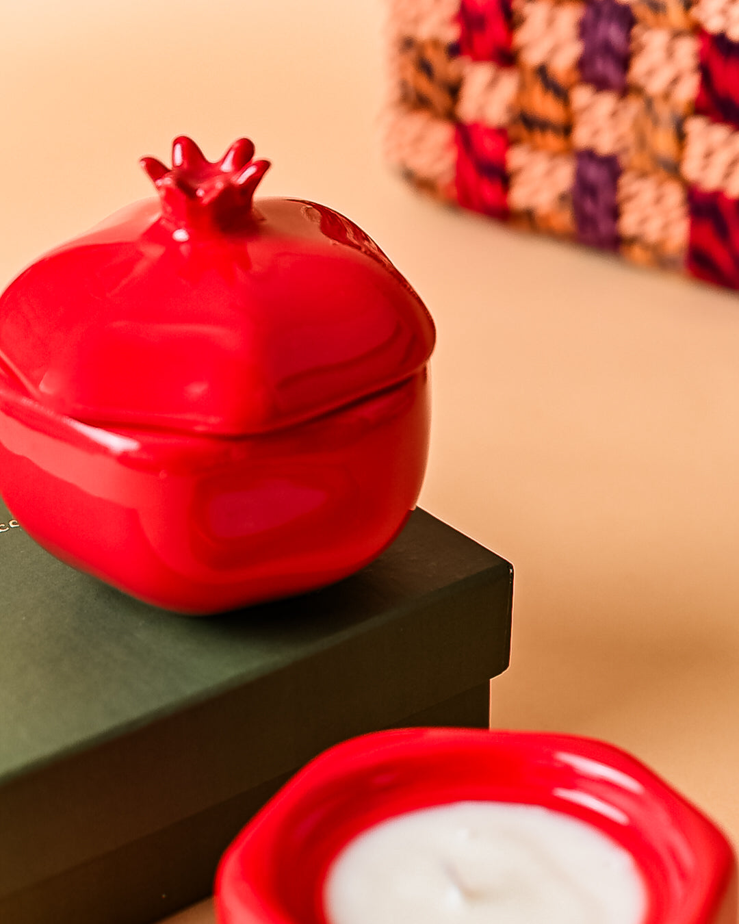 Anaar Candle