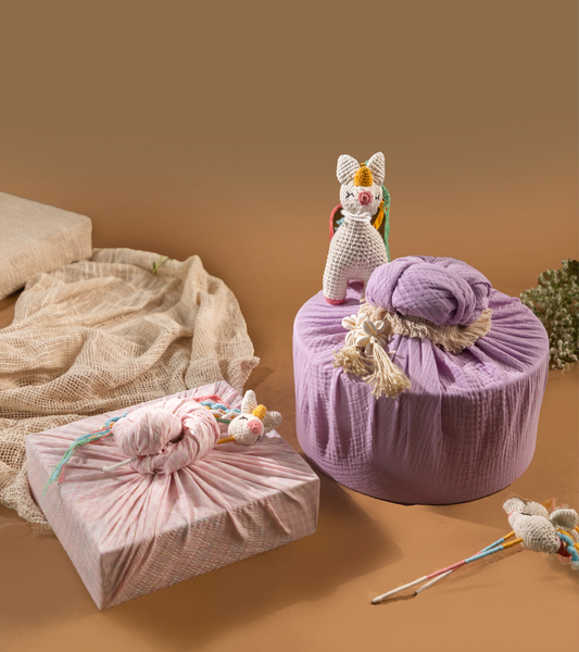 Aurora Wrap with Crochet Unicorn (Packaging only)