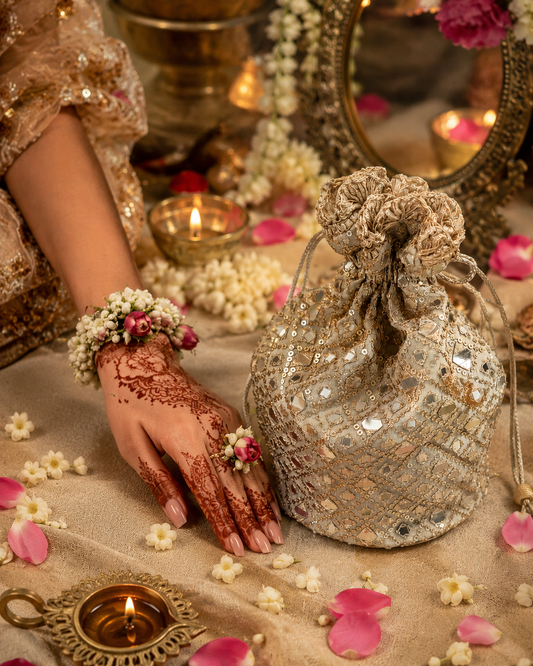 Sheesh Mahal Potli